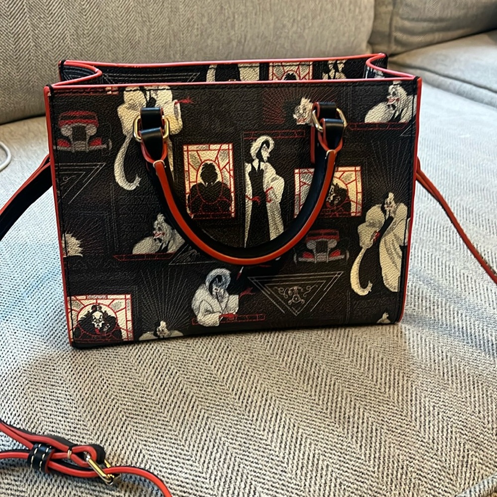 Dooney & Bourke Disney Cruella Mini Zip Janine Bag